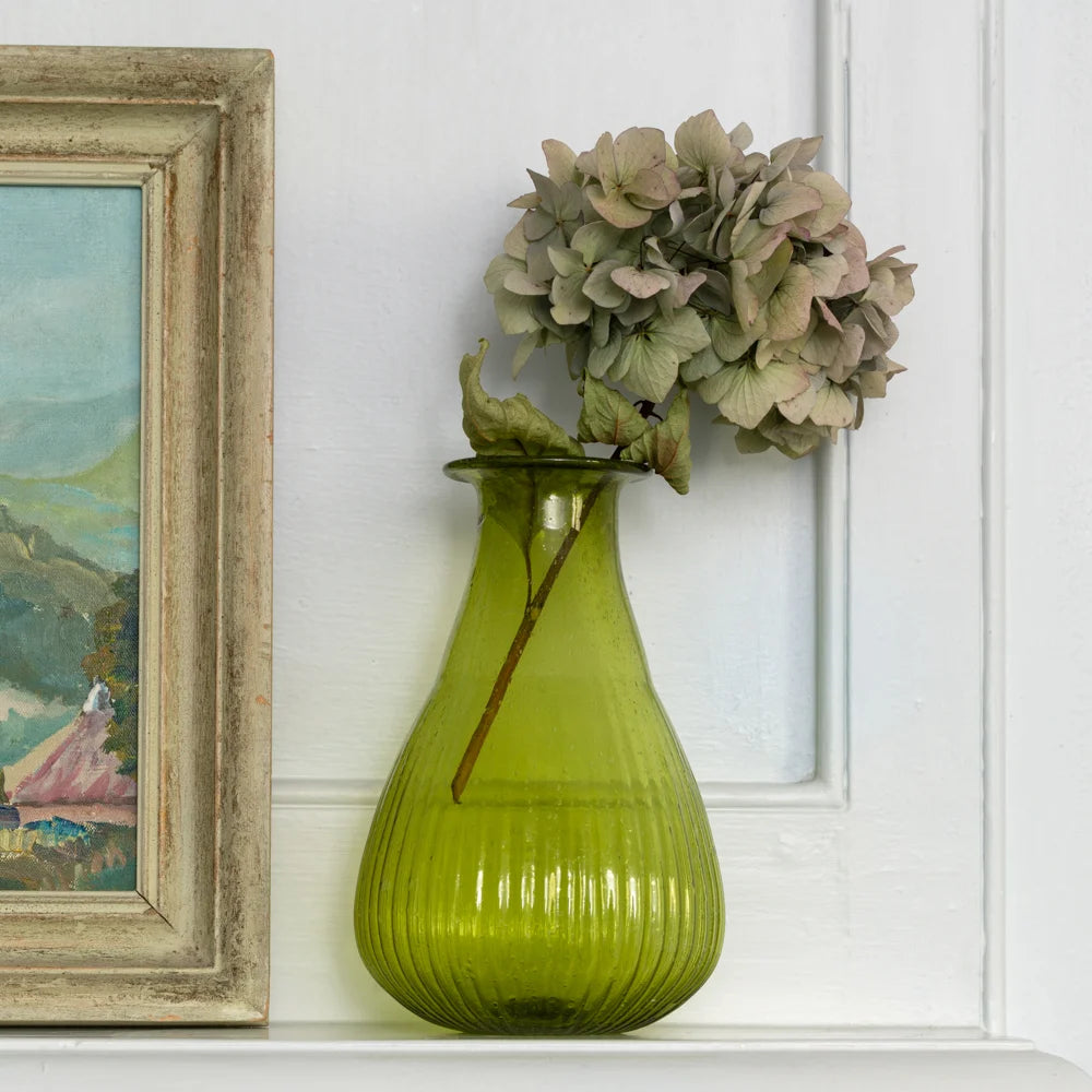 Luni Jade Vase